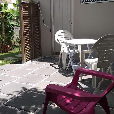 Agreable F2, Jardin, Garage, Fibre, Clim Ch Appartement Fort-de-France Buitenkant foto