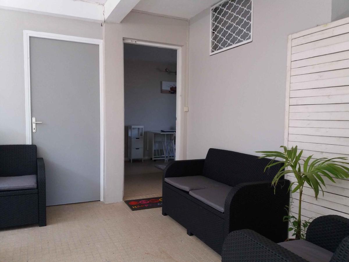 Agreable F2, Jardin, Garage, Fibre, Clim Ch Appartement Fort-de-France Buitenkant foto
